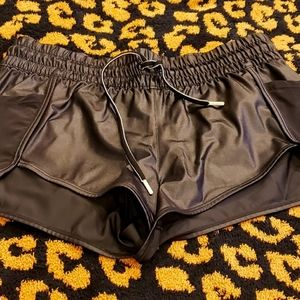 Victoria Sport Large Workout‎ Shorts Weatherproof